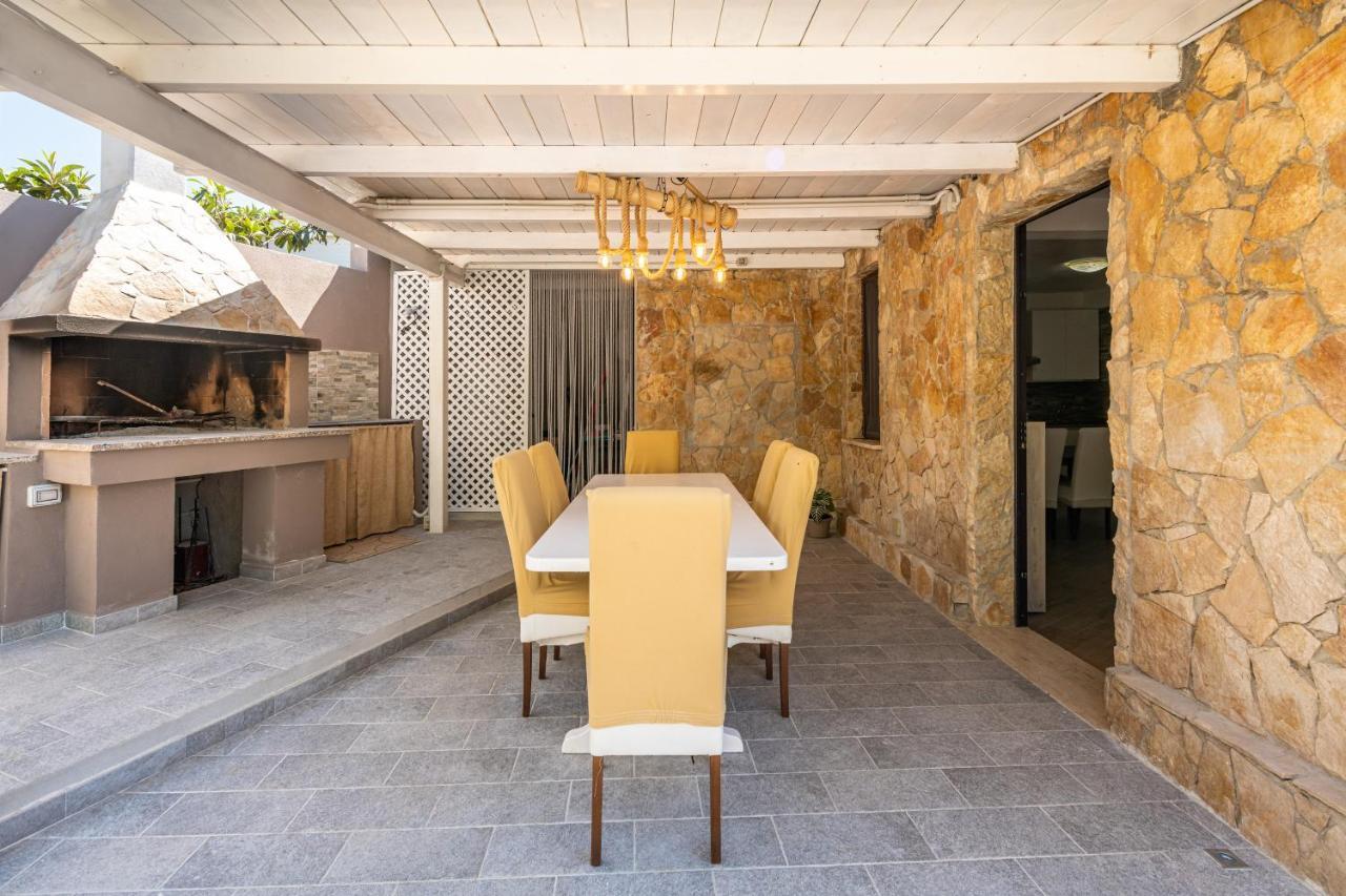 Villa Tore Quartu Sant'Elena Eksteriør billede